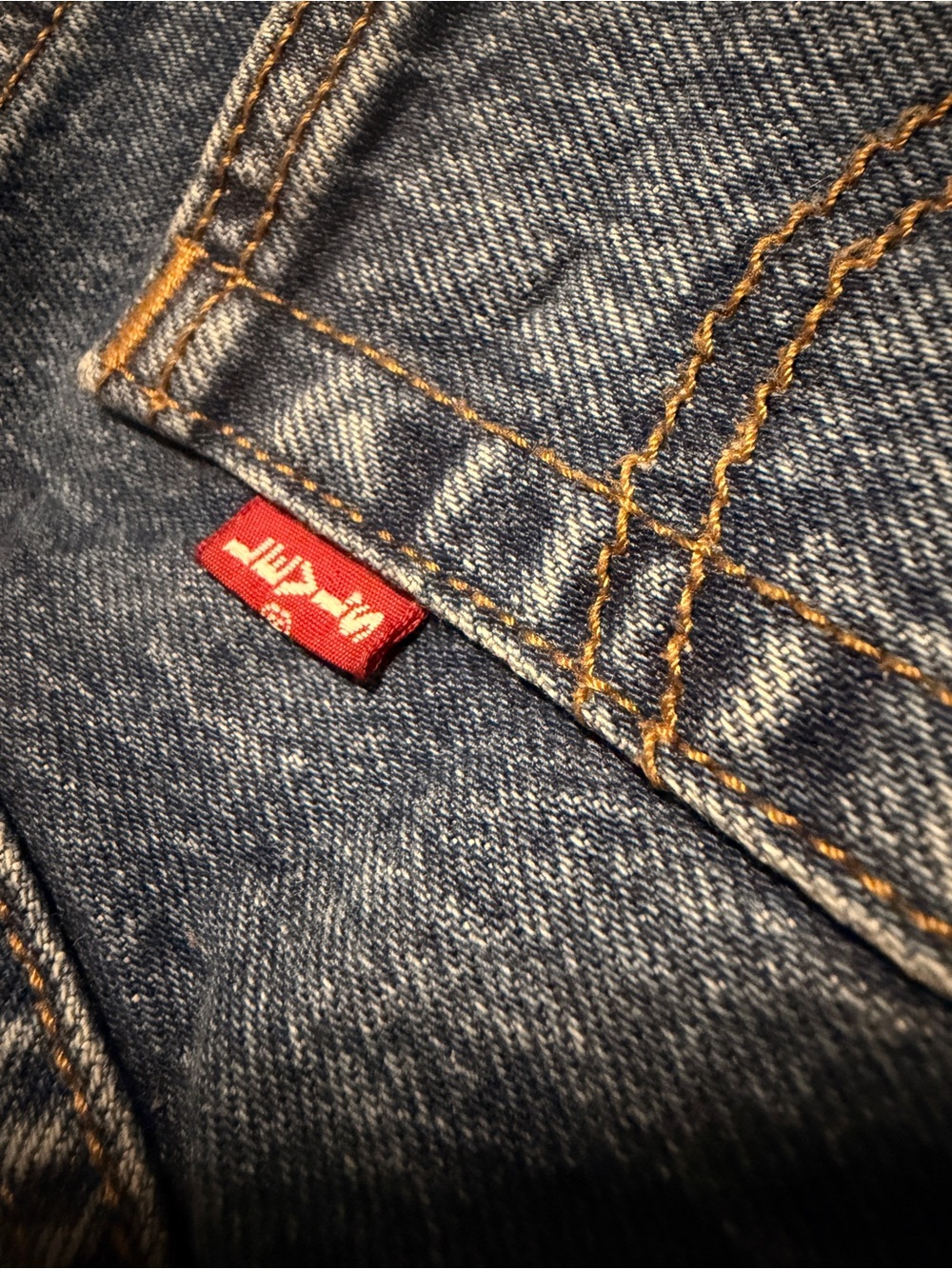 Levi's women's Blue Denim Jeans with Vintage LEVI’s tag Rib-caged style